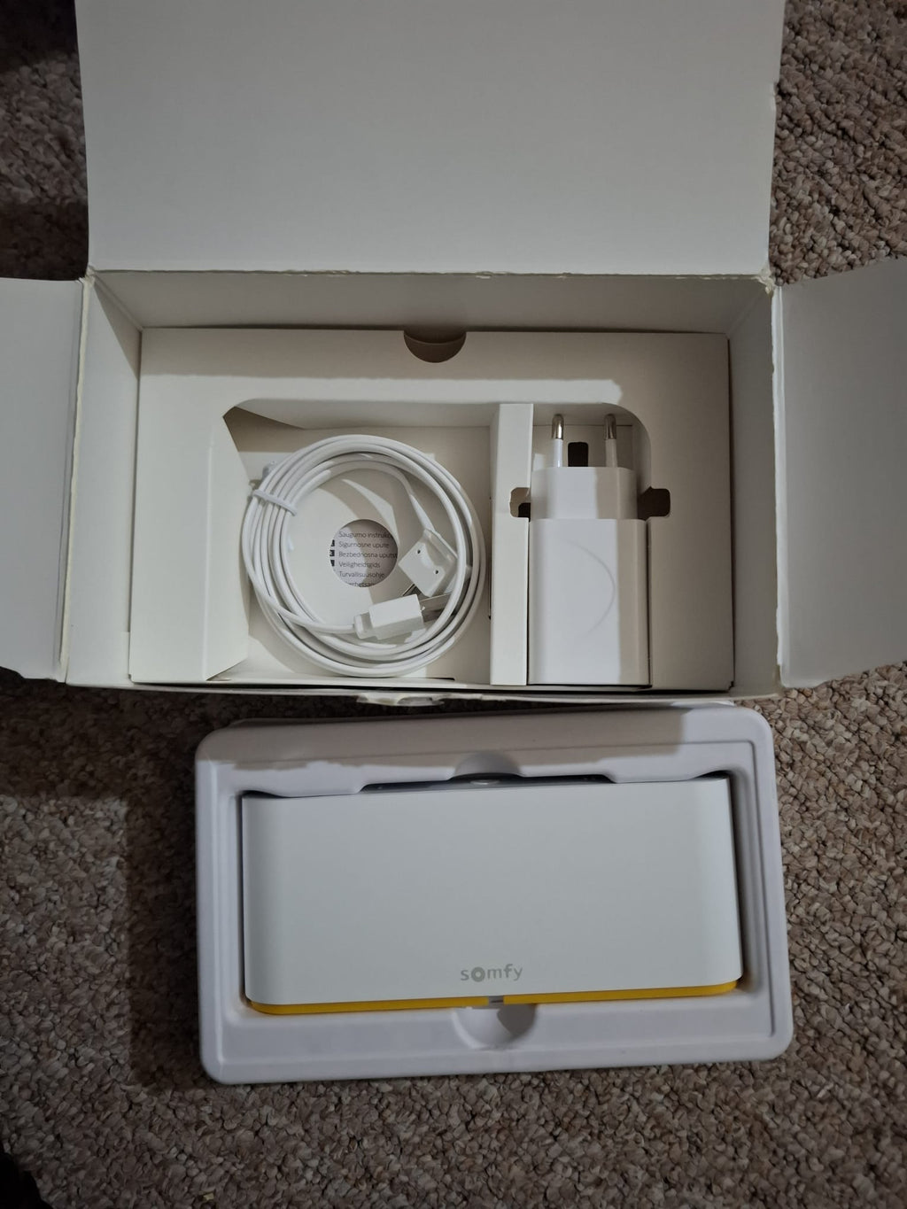 Somfy TaHoma Switch 1870595 - Hub Smart Home pentru casa