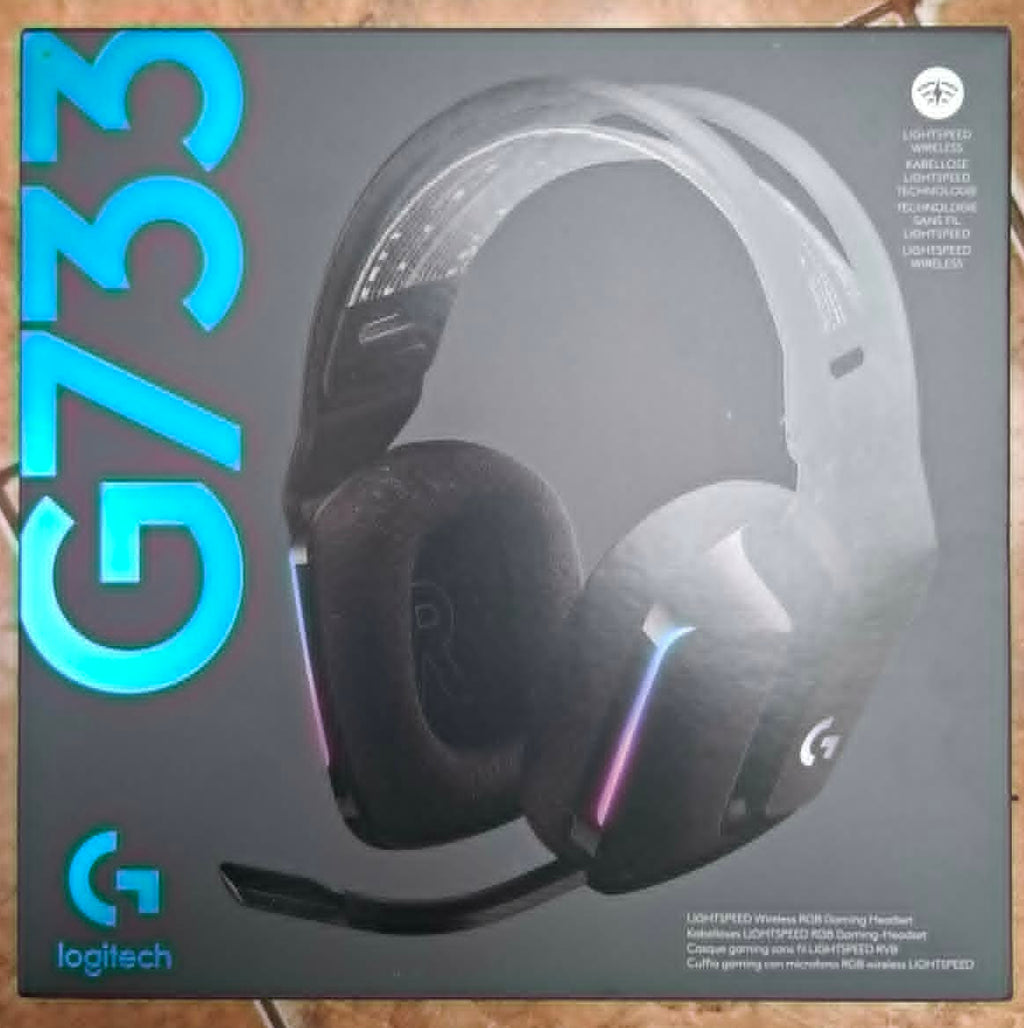 Casti Logitech G733