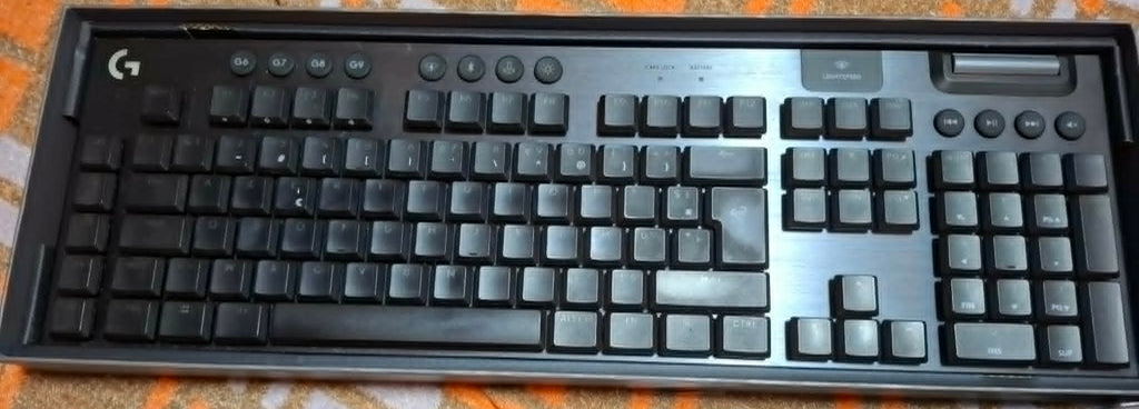 Tastatura Logitech G915X LightSpeed