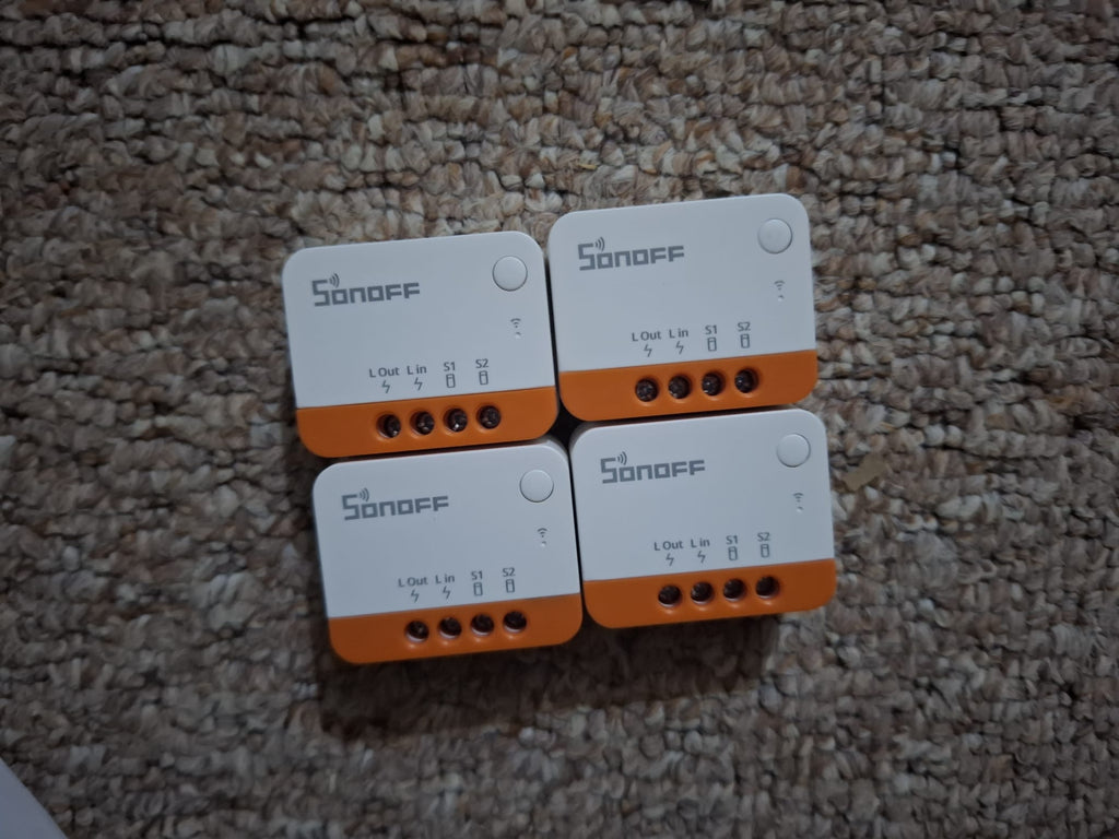 SONOFF ZBMINIL2 Zigbee Smart Switch, pachet de 4 comutatoare inteligente