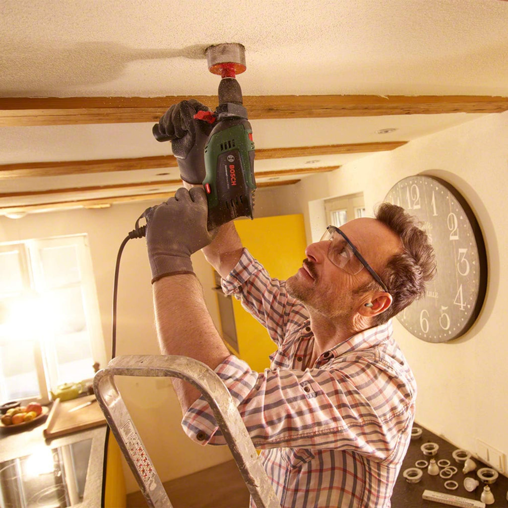 Mașină de găurit cu impact Bosch Universal Impact 800 (800 wați, cutie)