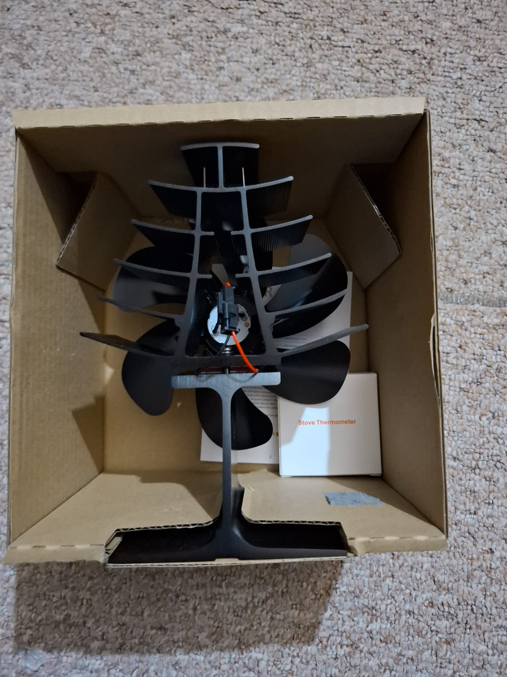 Ventilator de semineu Weareok
