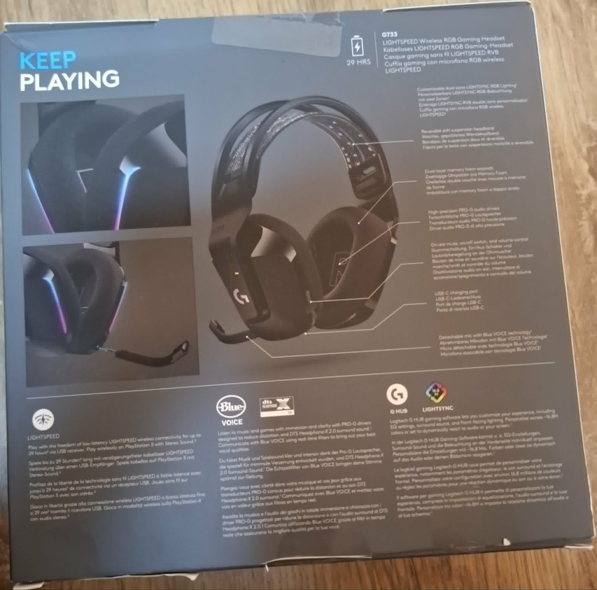 Casti Logitech G733