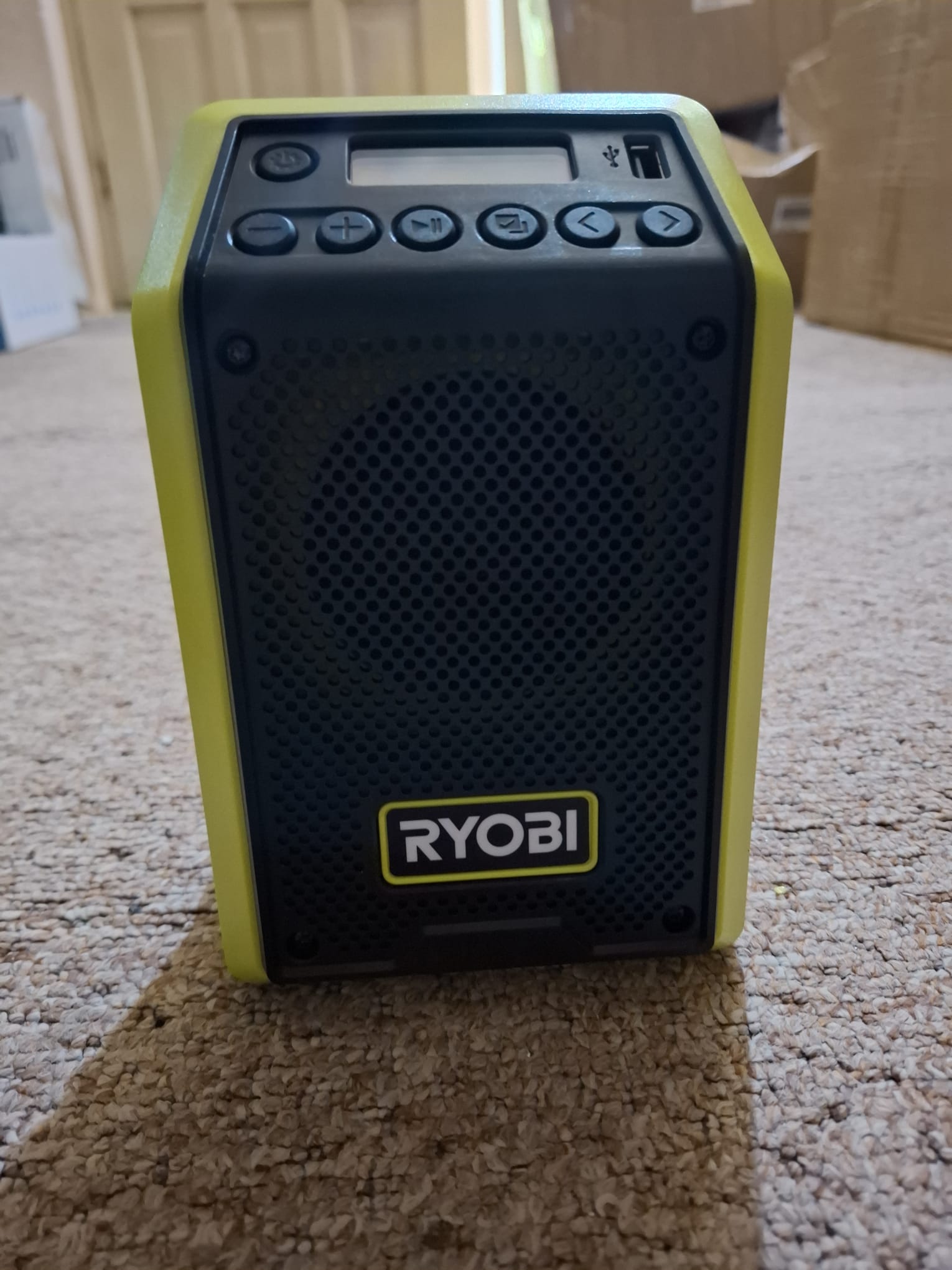 Radio Bluetooth reîncărcabil RYOBI 18V ONE+ RRDAB18-0