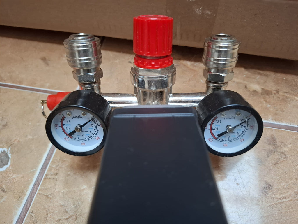Presostat cu regulator de presiune 230V Technic PL-230
