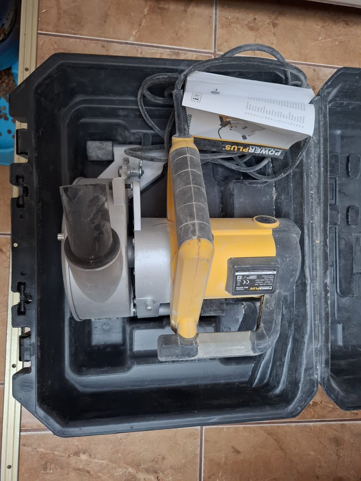Mașină de canelat în zidărie Powerplus POWX0650, 1700W, 150 mm