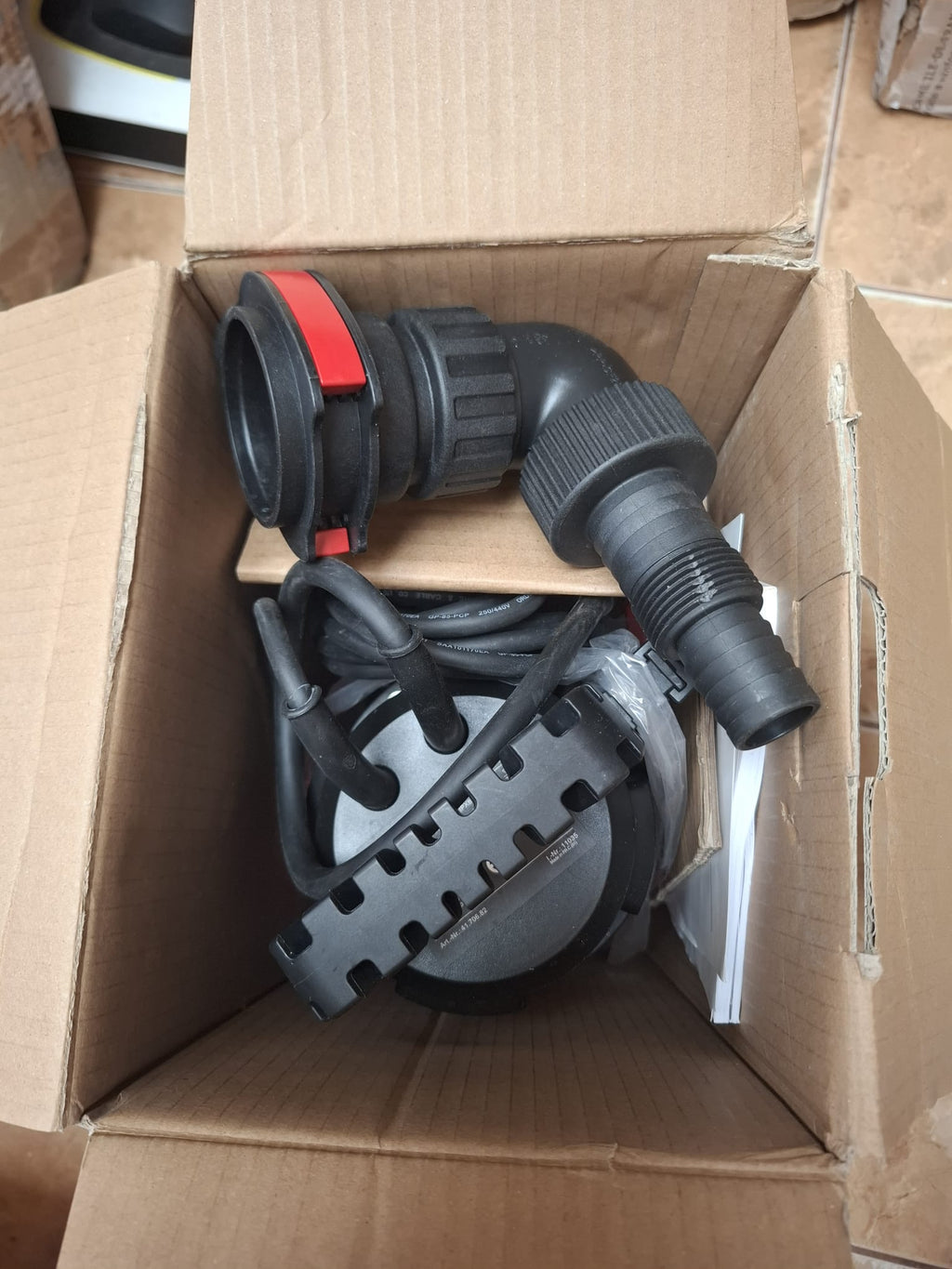 Pompă submersibilă pentru apă murdară Einhell GC-DP 7835, 780W