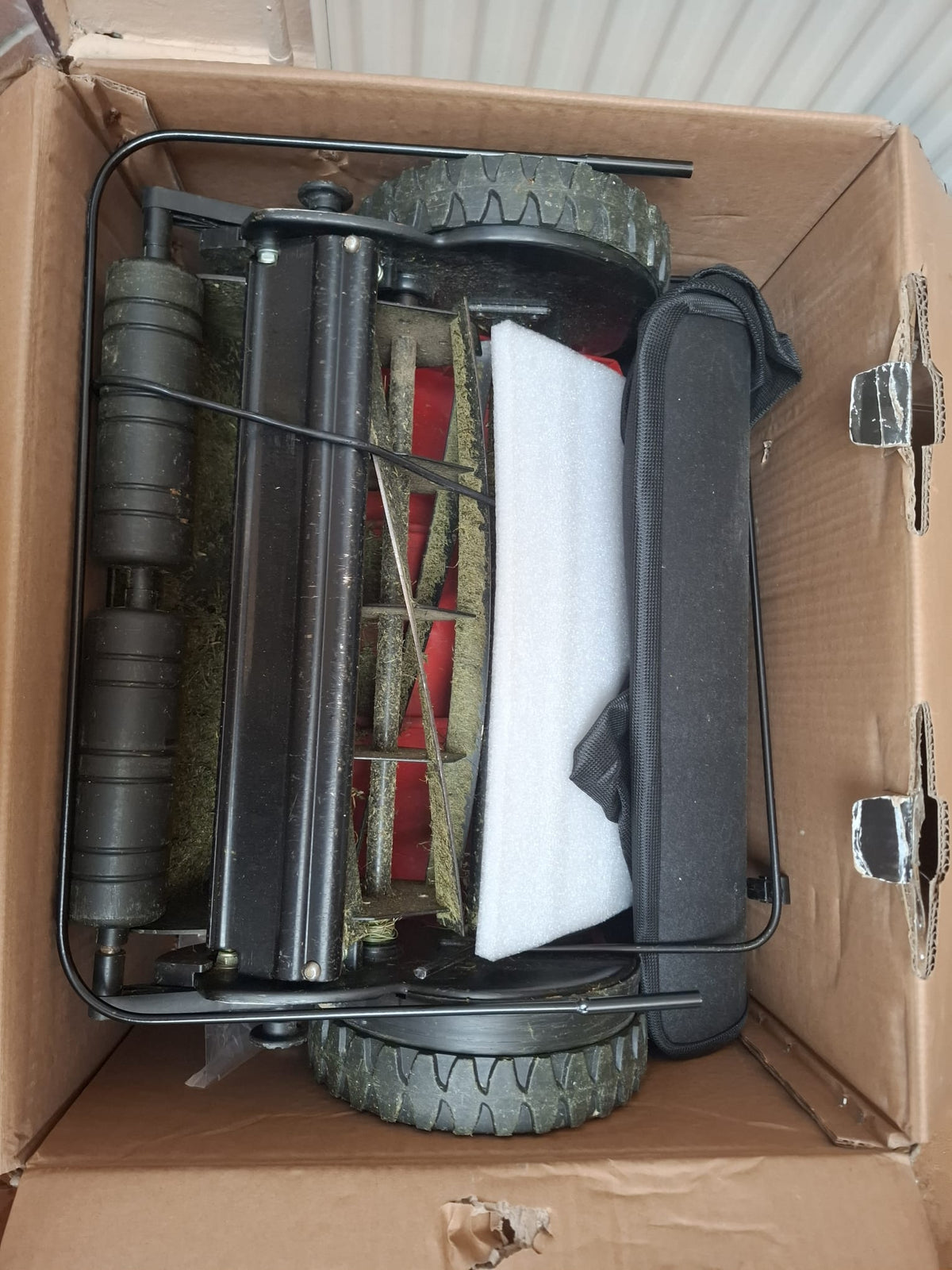 Mașină manuală de tuns gazonul 18V Einhell GE-HM 18/38 Li