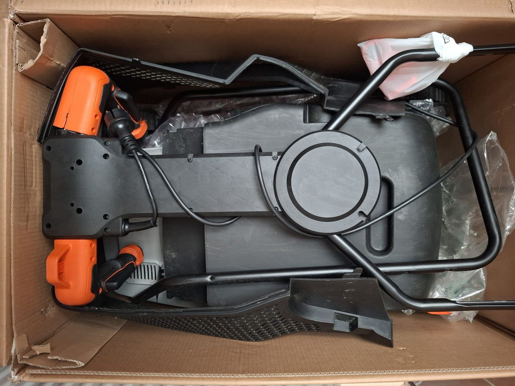 Mașină electrică de tuns iarba Black & Decker EasySteer 1800W, 42 cm