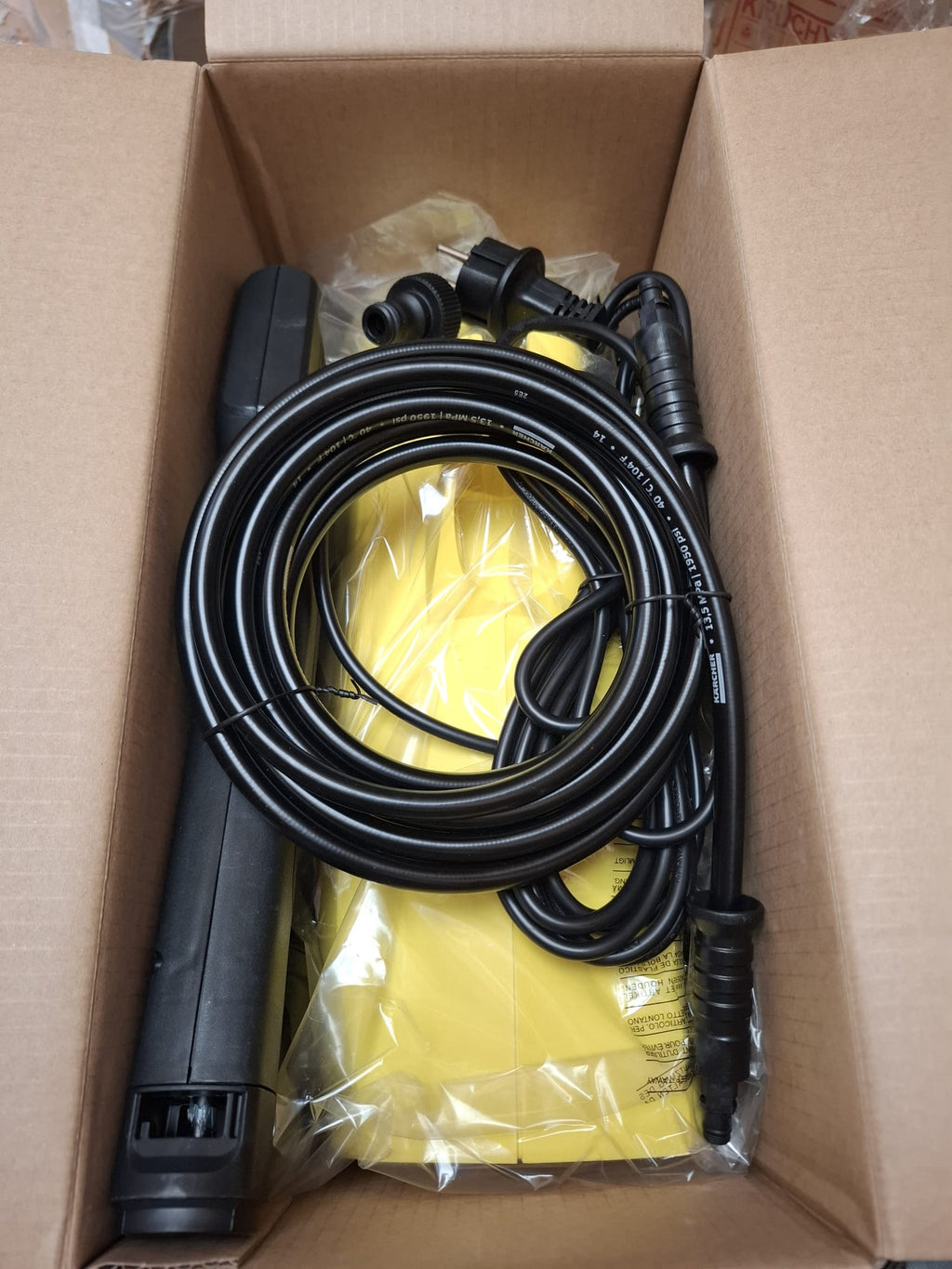 Aparat de spălat cu presiune Karcher K 2 Universal Edition, 1400W, 110 bar 16730100