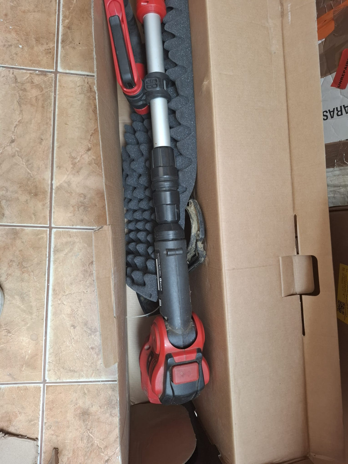 Trimmer pentru gazon cu acumulator Einhell GE-CT 18/28 Li-Solo