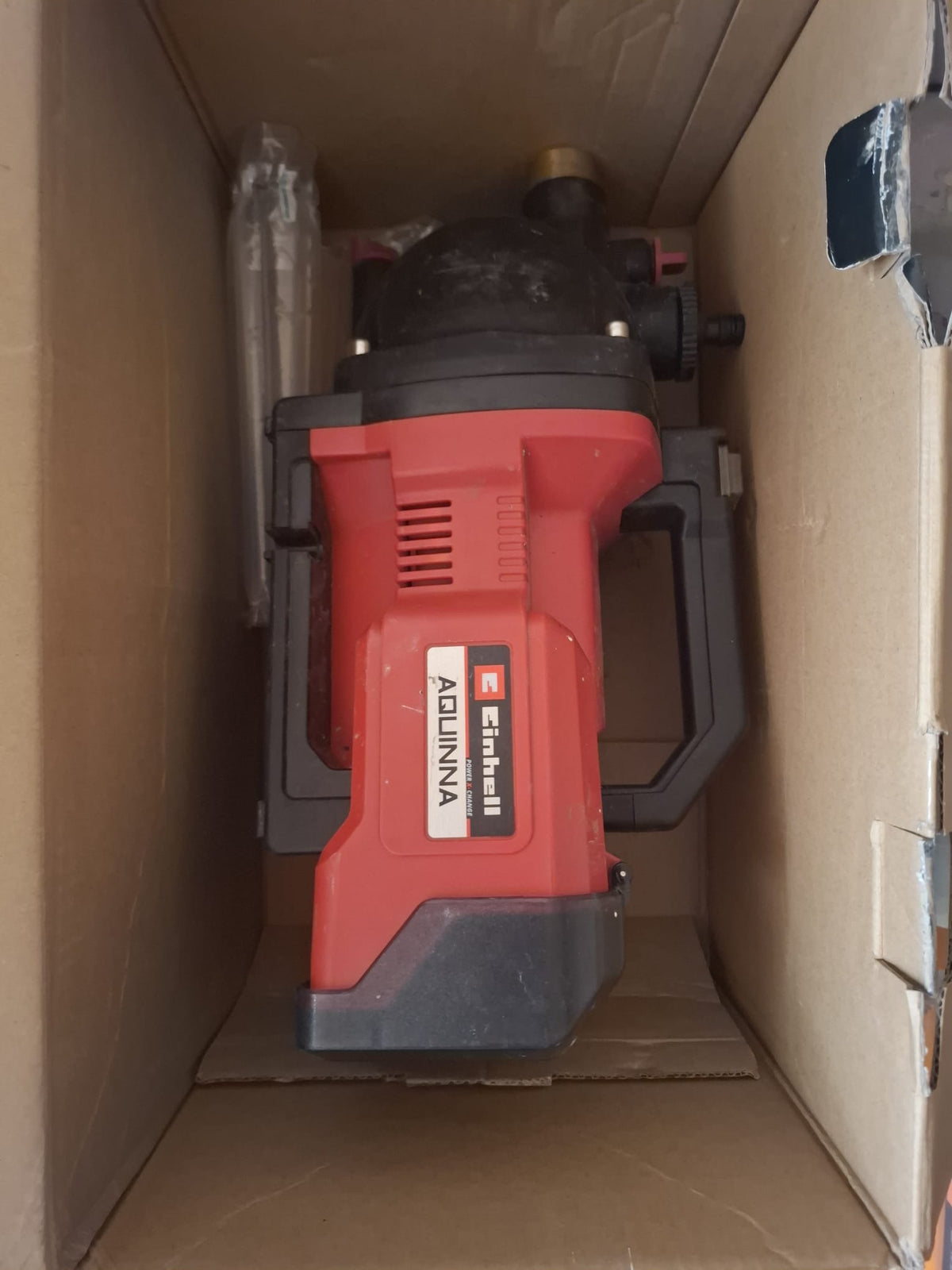 Pompă de grădină pe acumulator Einhell AQUINNA 36/30 Solo (fără baterie)