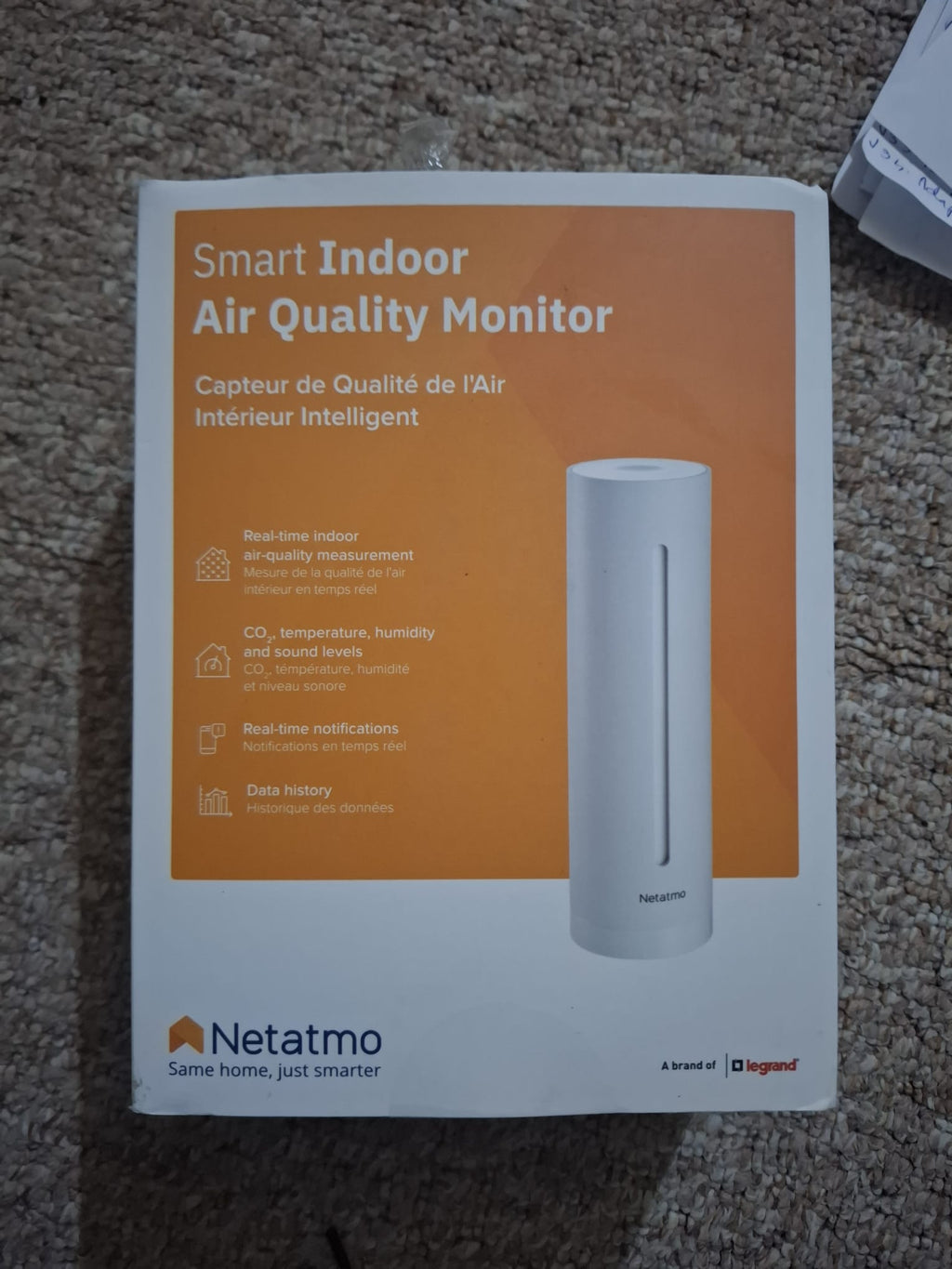 Senzor inteligent Netatmo pentru calitatea aerului din interior