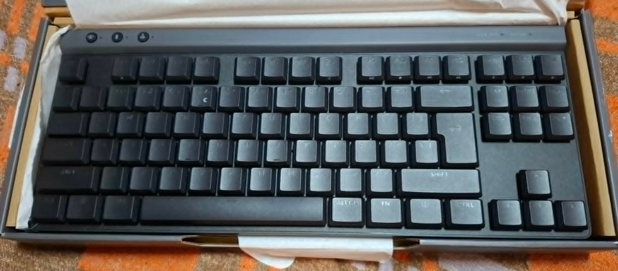 Tastatura Logitech G515 Lightspeed TKL