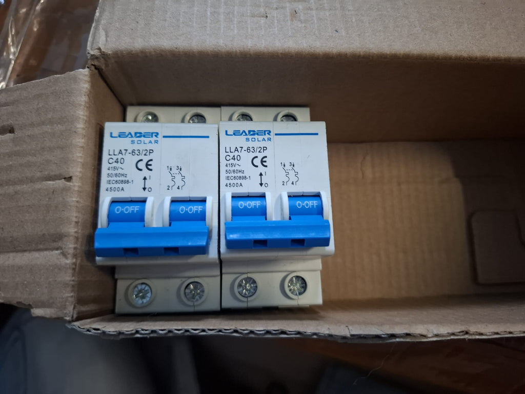 Set 2 Sigurante Automate Bipolare Leader Solar 2P C40 4500A LLA7-63