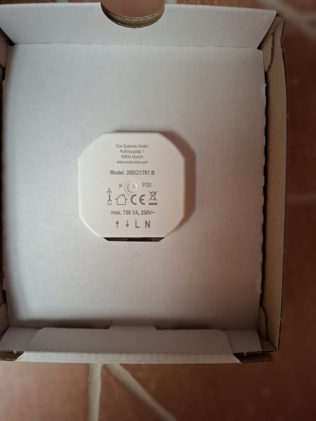 Comutator Eve Shutter (Apple Home)