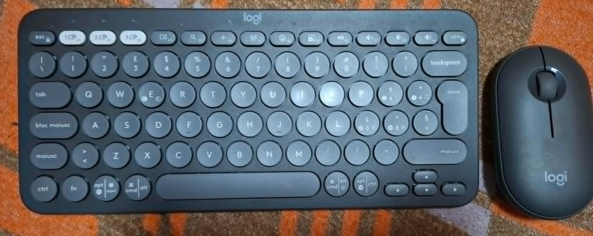 Tastatura Logitech Pebble 2 Combo
