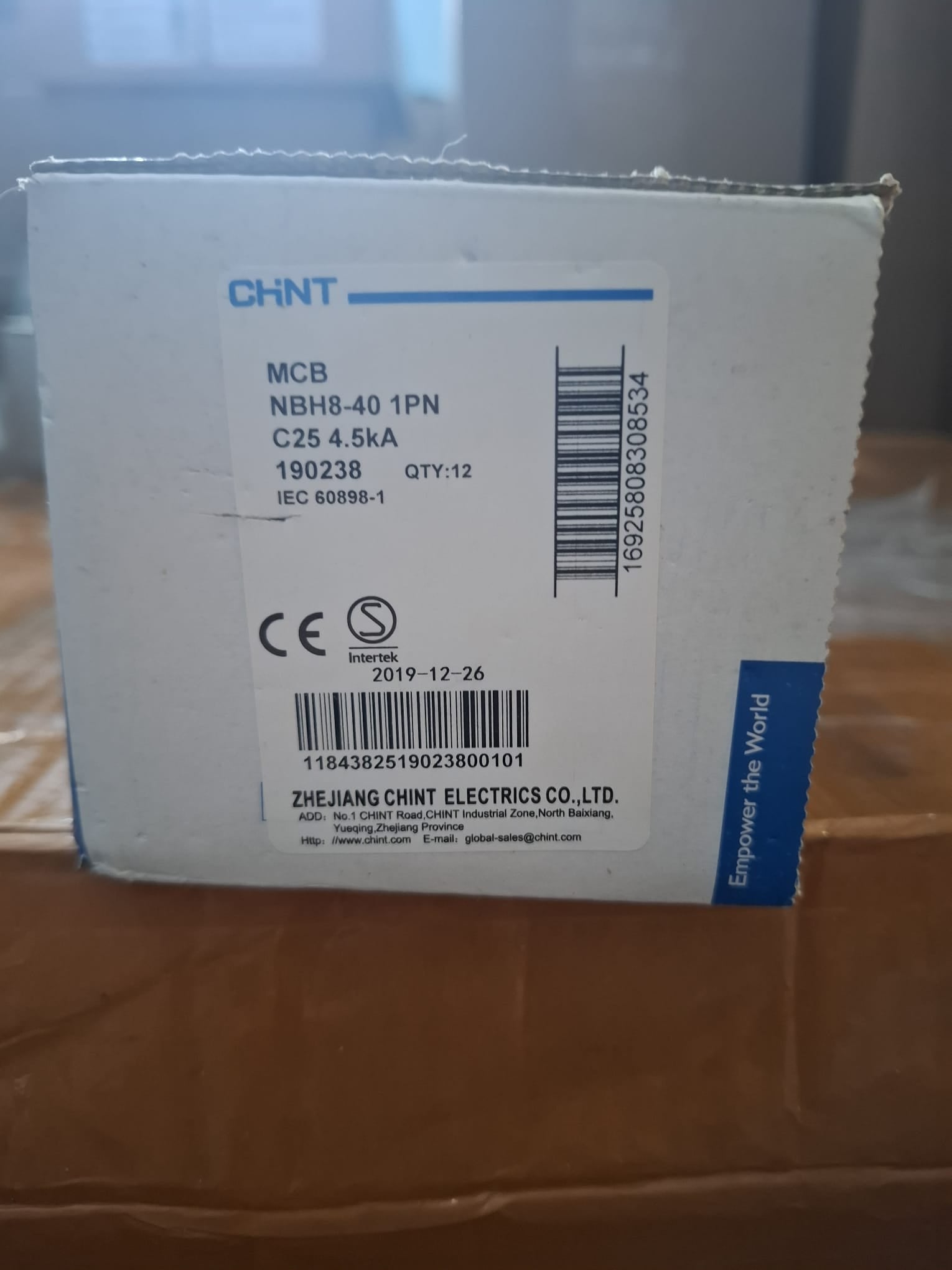Cutie 12 Sigurante Automate Slim Chint 1P+N C25 4.5kA NBH8-40