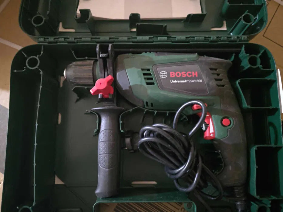 Mașină de găurit cu impact Bosch Universal Impact 800 (800 wați, cutie)